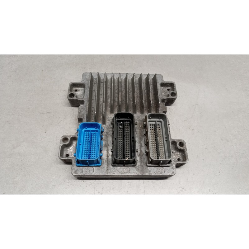OPEL ENGINE UNIT OPEL Corsa E 2014>2019 used