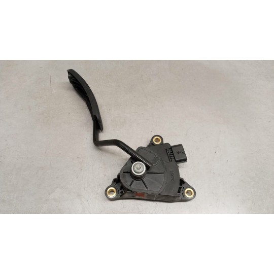ELETRONIC THROTTLE PEDAL  RENAULT Kangoo 2013>2021 used