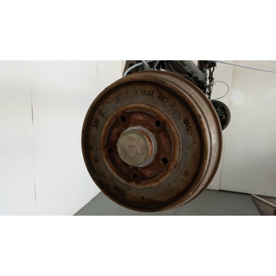 ASSALE POSTERIORE RENAULT Kangoo 2013>2021 usato