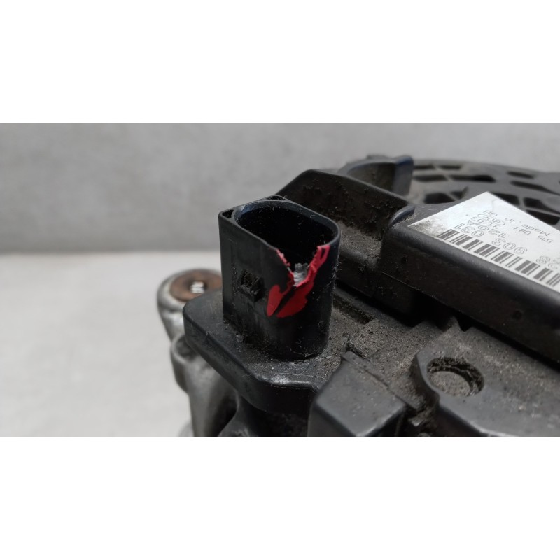 VOLKSWAGEN ALTERNATORE VOLKSWAGEN Passat 2000>2005 usato