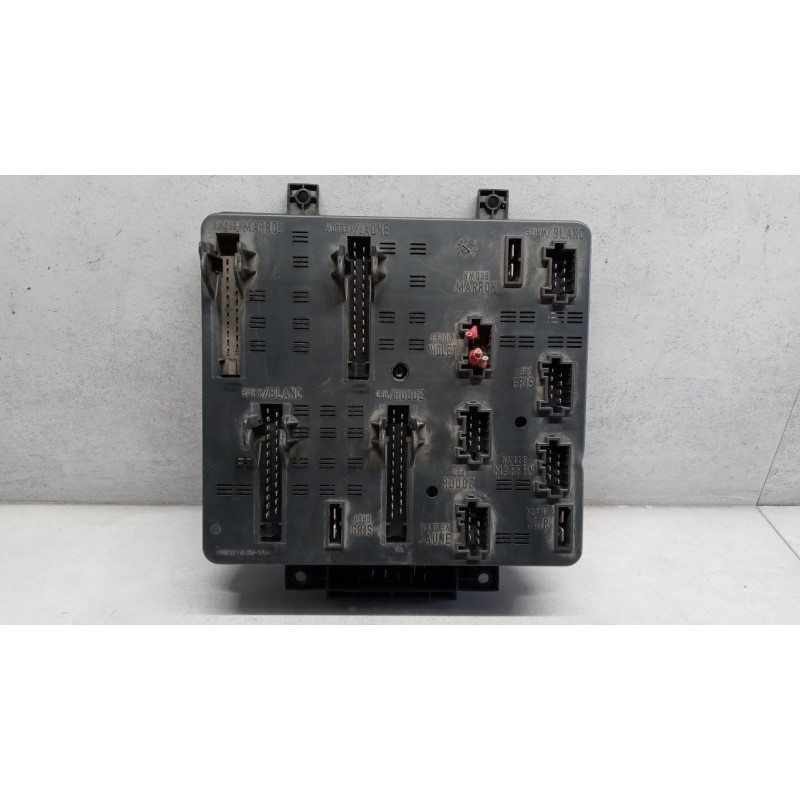 RENAULT truck FUSE BOX RENAULT truck Midlum used