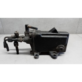 CAB LIFT PUMP  RENAULT...