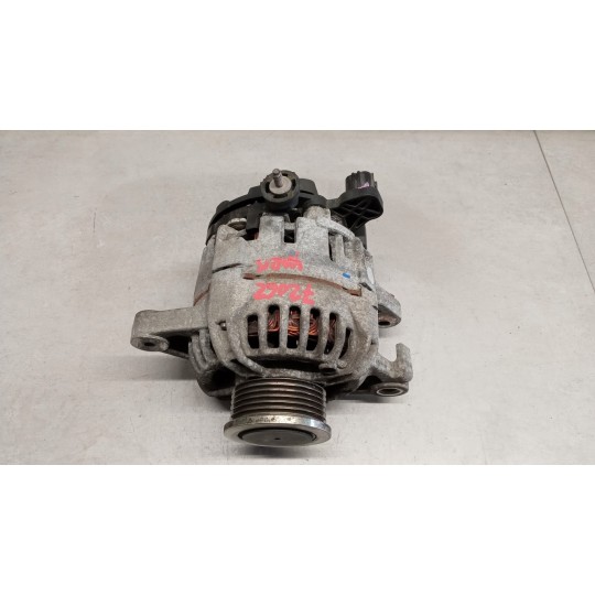 ALTERNATORE TOYOTA Yaris 2005>2008 usato