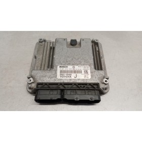 ENGINE UNIT TOYOTA Yaris...