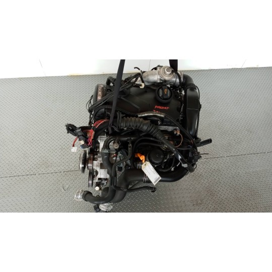 ENGINE VOLKSWAGEN Passat 2000>2005 used