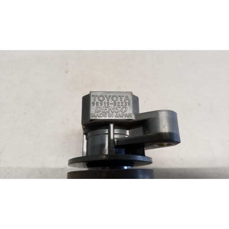 TOYOTA BOBINA TOYOTA Yaris 2005>2008 usato