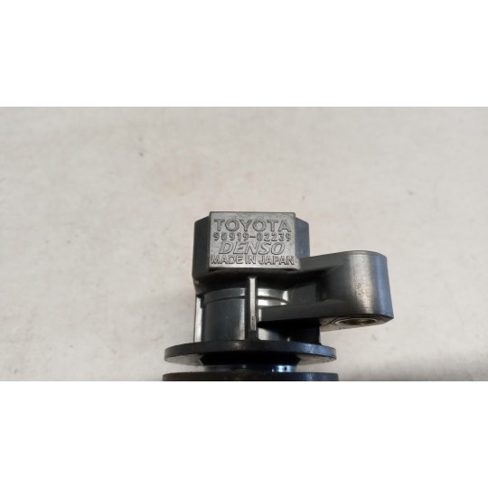 BOBINA TOYOTA Yaris 2005>2008 usato