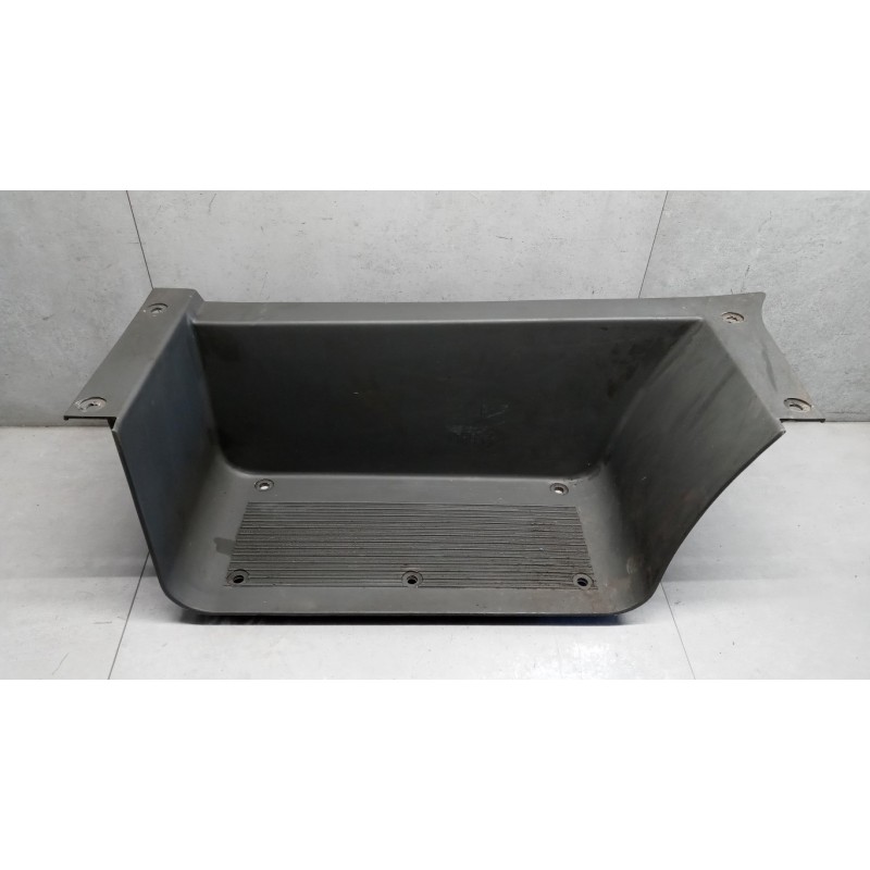 IVECO PEDANA SALITA A/DX IVECO Daily 1990>1996 usato