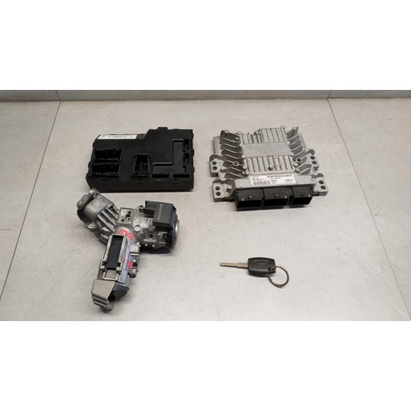 FORD ENGINE UNIT FORD Fiesta 2008>2013 used