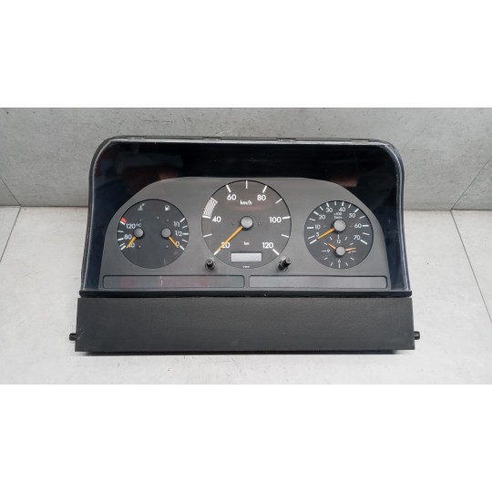 QUADRO STRUMENTI UNIMOG Ux 100 usato