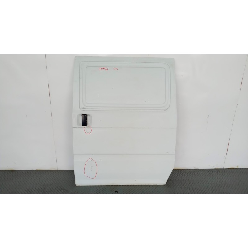 PIAGGIO LEFT SIDE SLIDING DOOR PIAGGIO Porter used