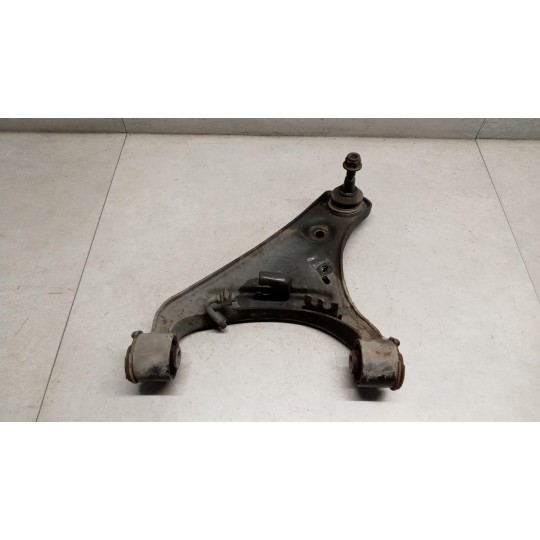 CONTROL ARM FRONT UPPER RIGHT  LAND ROVER Discovery  2004>2009 used