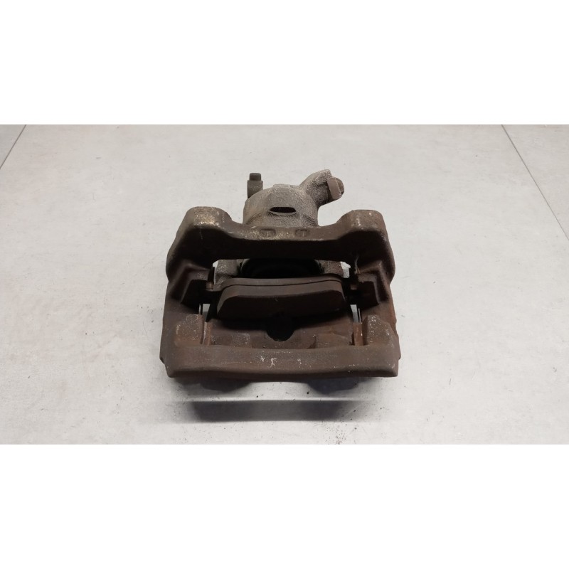 LAND ROVER RIGHT REAR CALIPER BRAKE  LAND ROVER Discovery  2004>2009 used