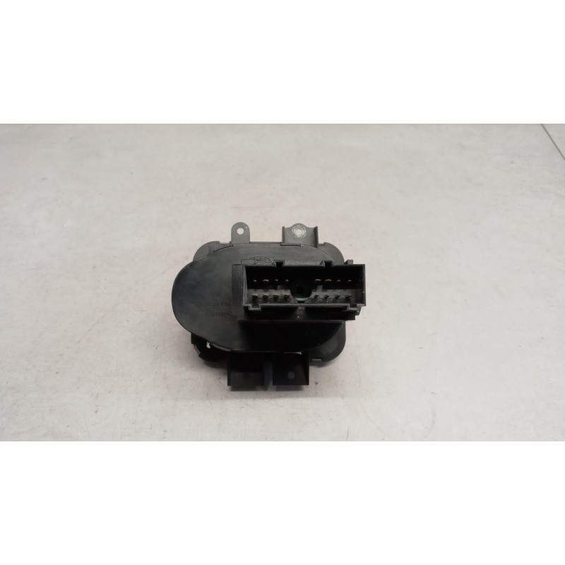 LAND ROVER BLOCCO LUCI LAND ROVER Discovery  2004>2009 usato