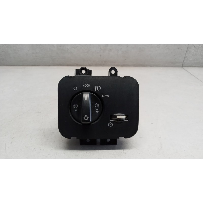 LAND ROVER BLOCK LOGHTS  LAND ROVER Discovery  2004>2009 used