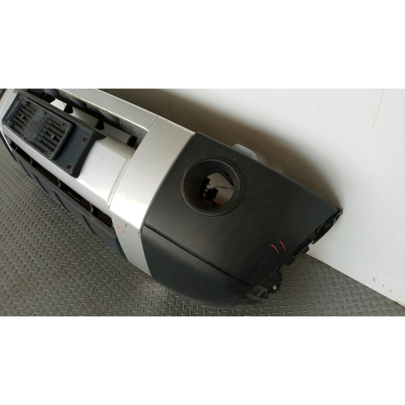 LAND ROVER PARAURTI ANTERIORE LAND ROVER Discovery  2004>2009 usato