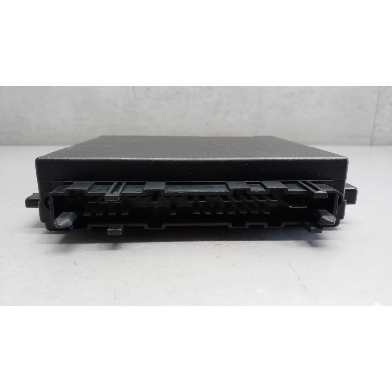 MERCEDES-BENZ CENTRALINE VARIE C MERCEDES-BENZ Classe S (W140) 1991>1998 usato