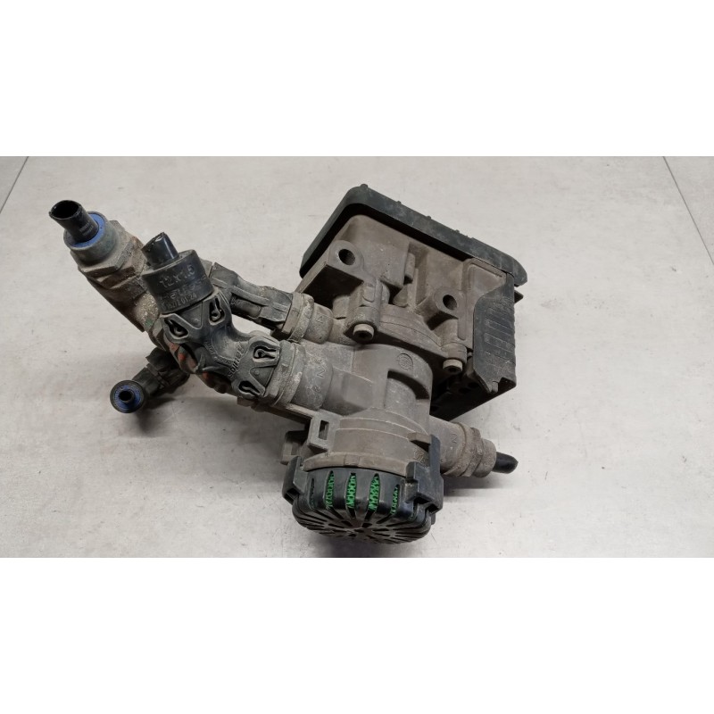 RENAULT truck VARIOUS BRAKE 1  RENAULT truck T 2014> used