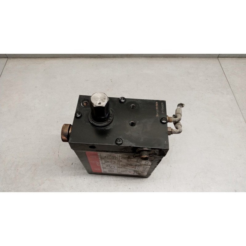 RENAULT truck CAB LIFT PUMP  RENAULT truck T 2014> used
