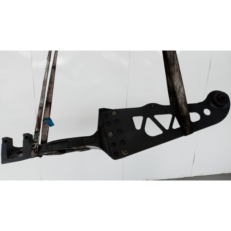 RENAULT truck SUPPORTO SOSPENSIONI RENAULT truck T 2014> usato