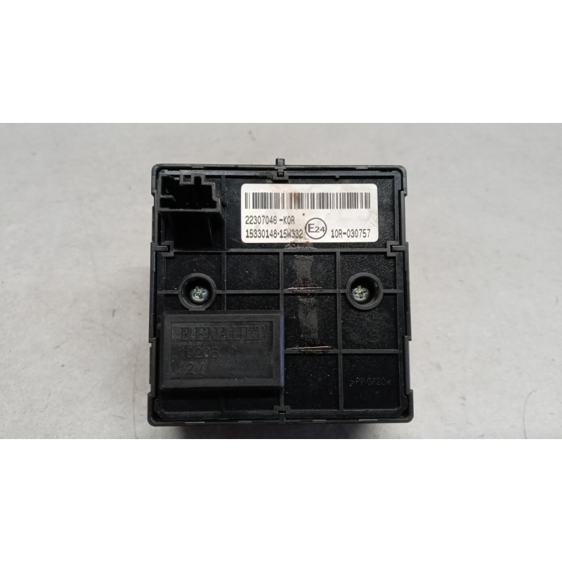 RENAULT truck INTERRUTTORI E PULSANTI ABITACOLO RENAULT truck T 2014> usato