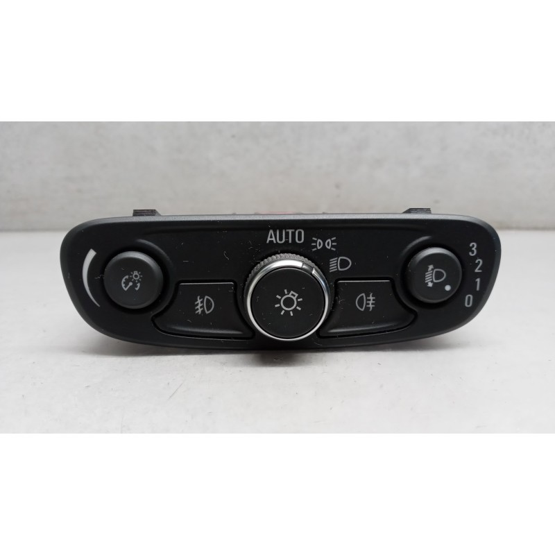 OPEL BLOCK LOGHTS  OPEL Insignia 2017> used