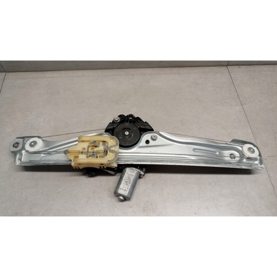 BACK LEFT POWERED WINDOWS  OPEL Insignia 2017> used