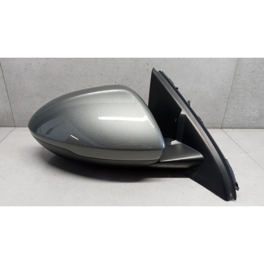 RIGHT ELETRIC REAR-VIEW MIRROR  OPEL Insignia 2017> used