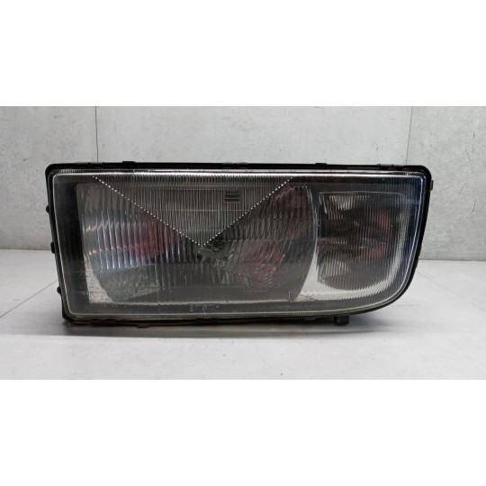FARO ANTERIORE SINISTRO MERCEDES-BENZ truck Atego 940 usato