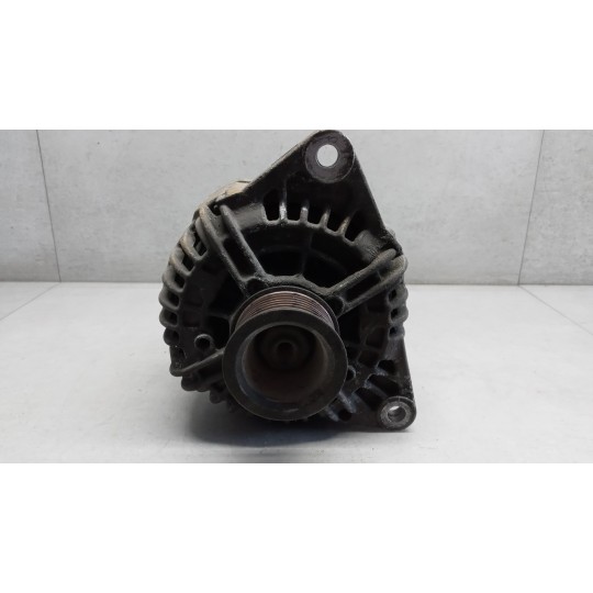ALTERNATORE NISSAN truck Atleon usato