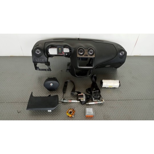 KIT AIR BAG ALFA ROMEO Mito 2008>2011 usato