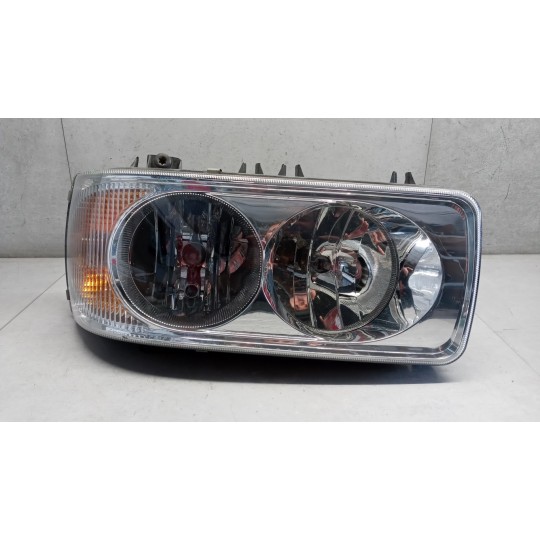 RIGHT HEADLIGHT DAF XF105 used