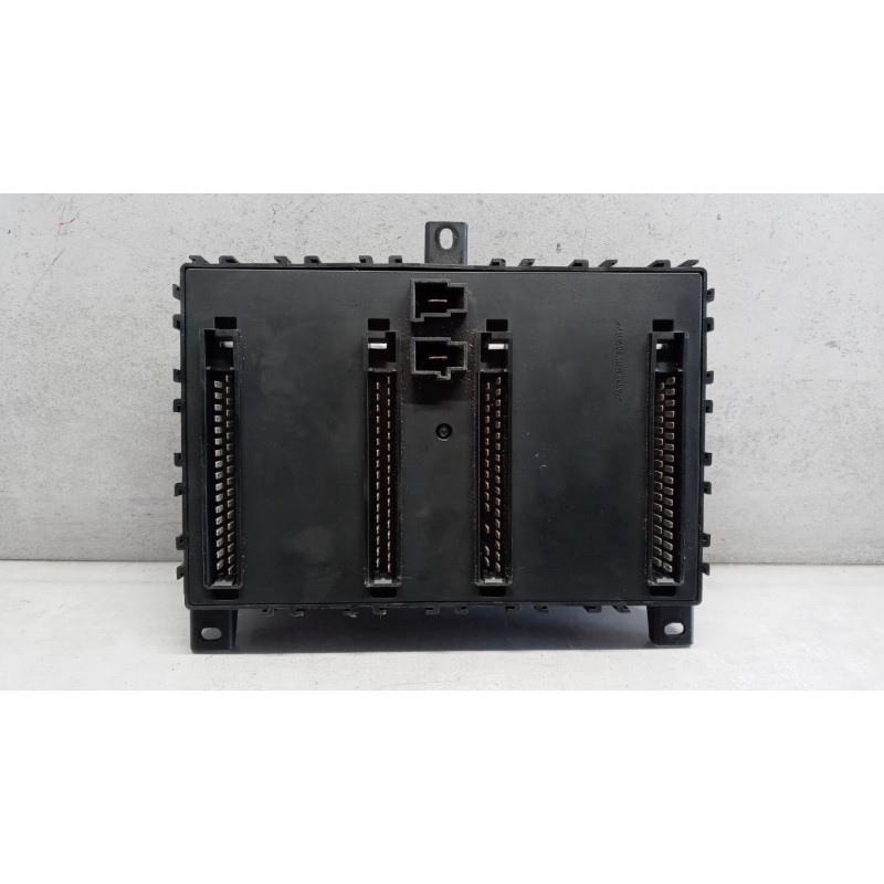 DAF SCATOLA FUSIBILI DAF XF105 usato