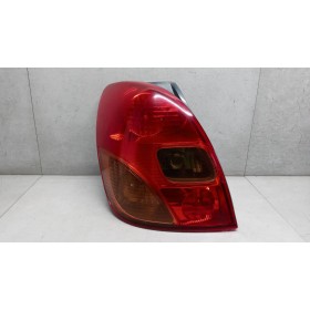 LEFT REAR LIGHT 
 TOYOTA...