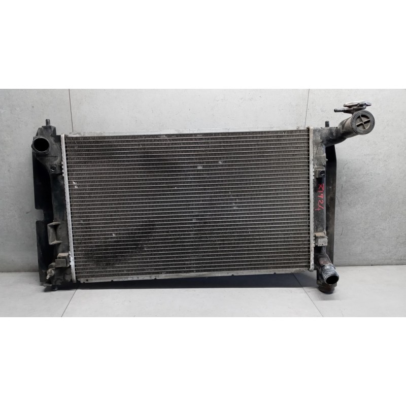 TOYOTA RADIATORE ACQUA TOYOTA Corolla Verso 2002>2004 usato
