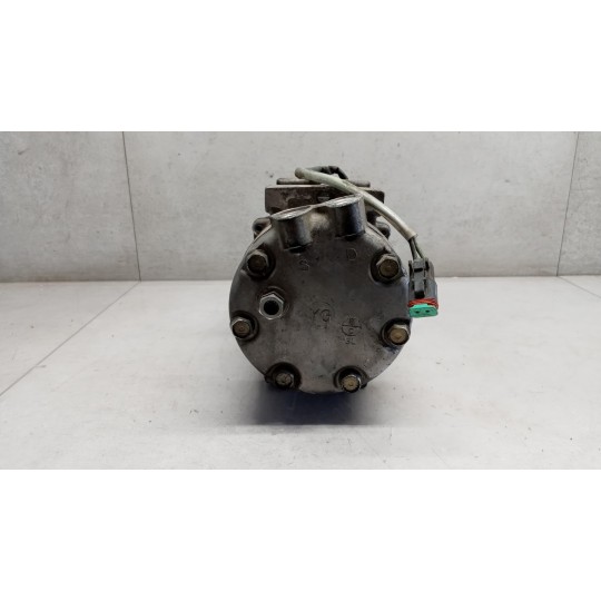 AIR CONDITIONER COMPRESSOR SCANIA Serie R 2005> used