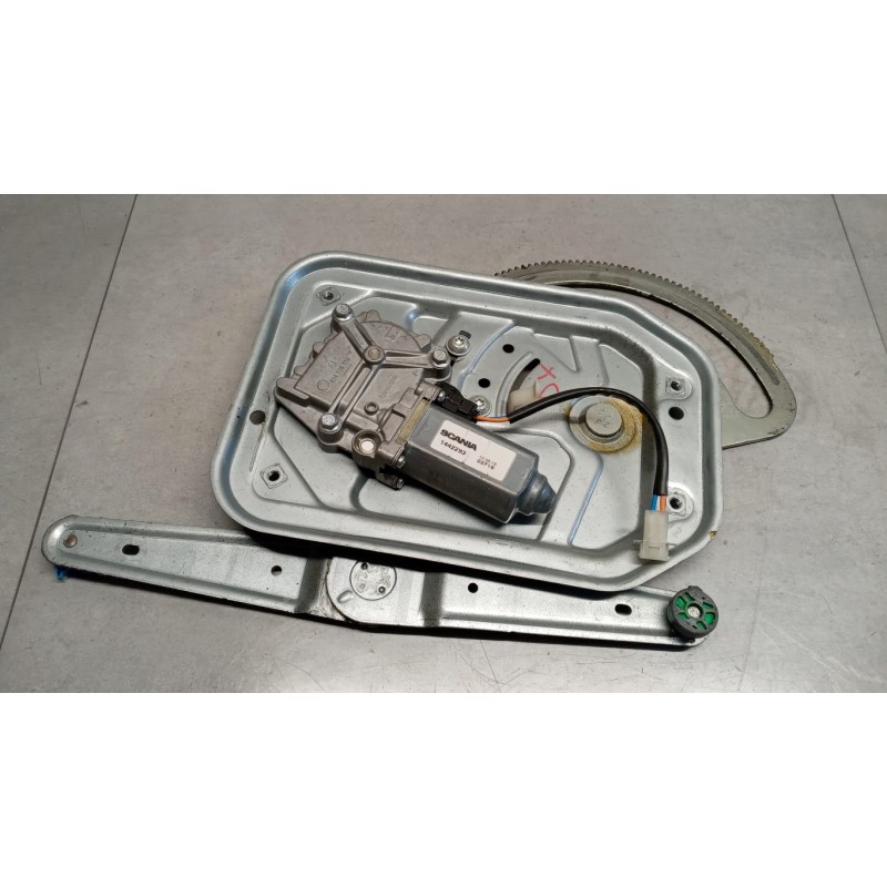 SCANIA FRONT RIGHT POWERED WINDOWS  SCANIA Serie R 2014> used