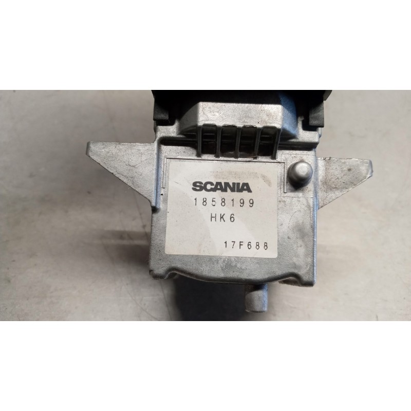 SCANIA VARIOUS SWITCHES AND BUTTONS C  SCANIA Serie R 2014> used