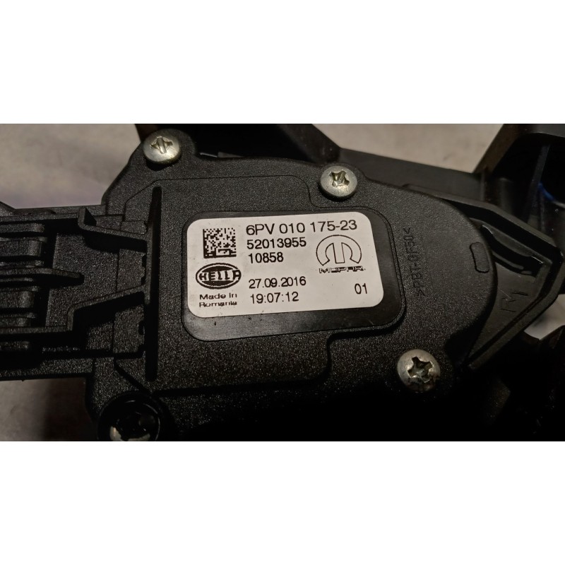 FIAT ELETRONIC THROTTLE PEDAL  FIAT Qubo 2016> used