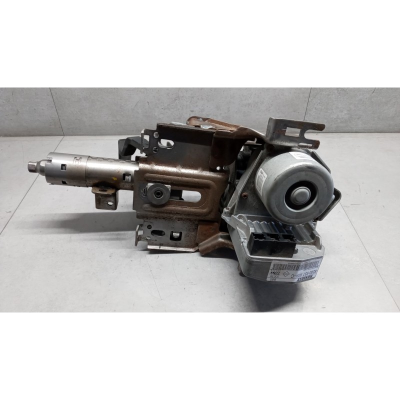 RENAULT PIANTONE STERZO RENAULT Clio 2009>2012 usato