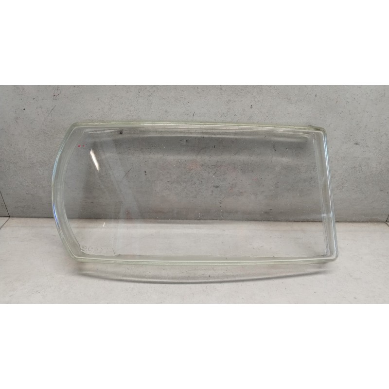 SCANIA VETRO FARO DESTRO SCANIA Serie R 2014> usato