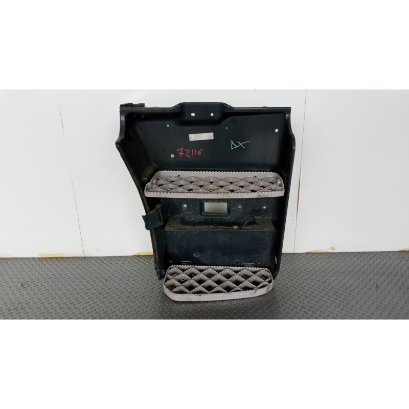 SCANIA PEDANA SALITA A/DX SCANIA Serie R 2014> usato