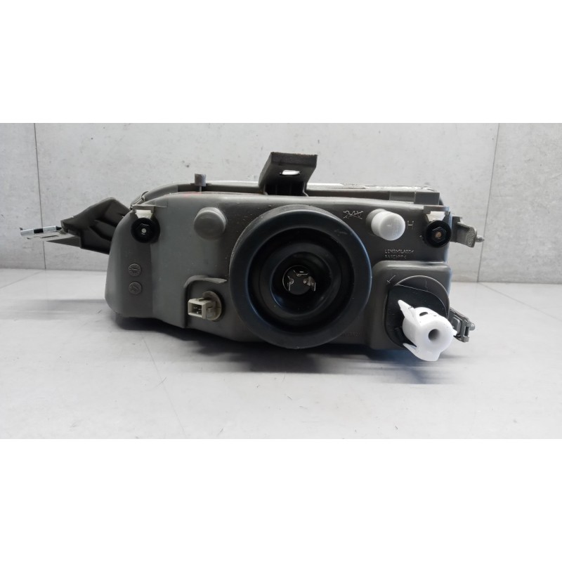 FIAT FARO ANTERIORE DESTRO FIAT Punto 1993>1999 usato