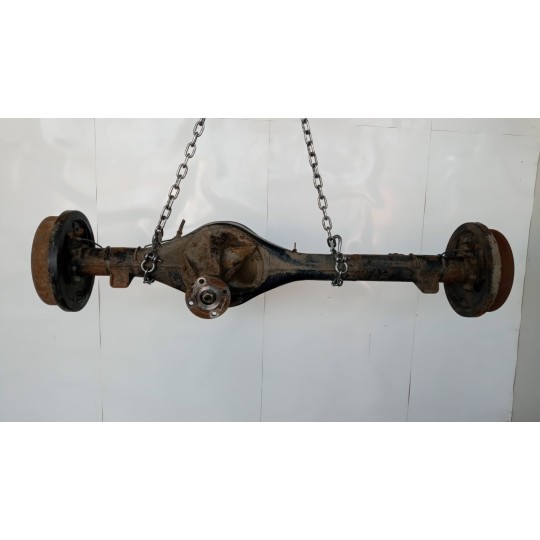 ASSALE POSTERIORE NISSAN Patrol 1981>1989 usato