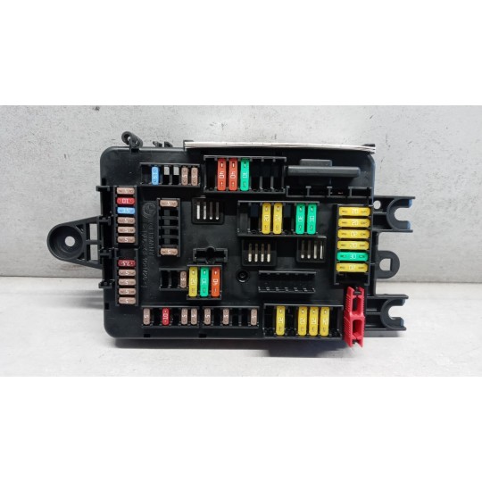FUSE BOX BMW Serie 3 (F31) SW 2011> used