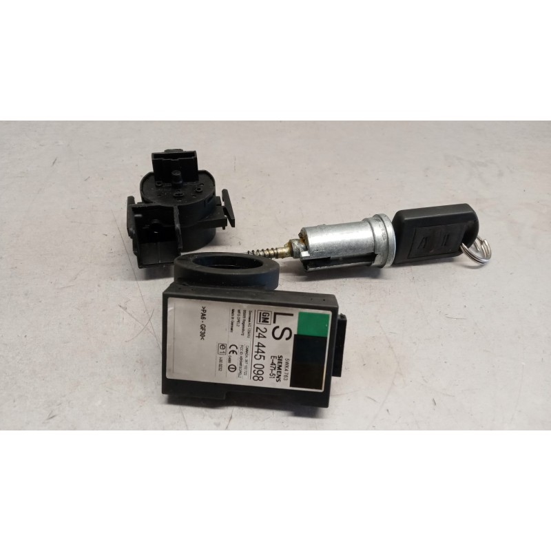 OPEL CENTRALINA MOTORE OPEL Corsa C 2000>2003 usato