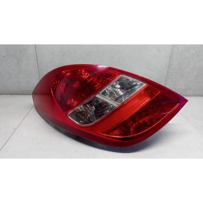 HYUNDAI FARO POSTERIORE ESTERNO SINISTRO HYUNDAI i20 2008>2012 usato