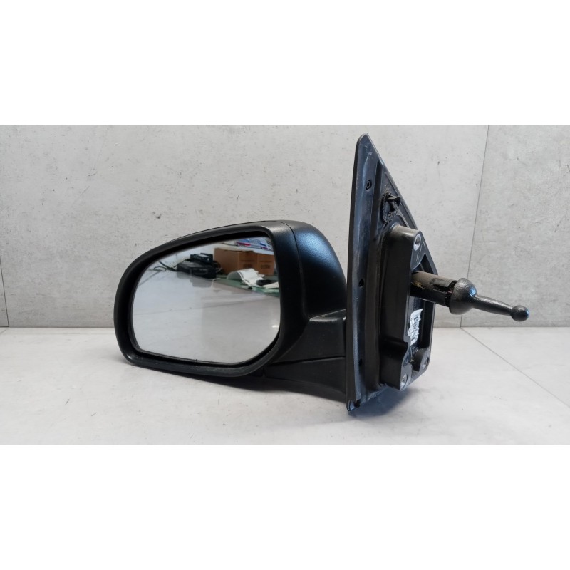 HYUNDAI RETROVISORE SINISTRO HYUNDAI i20 2008>2012 usato
