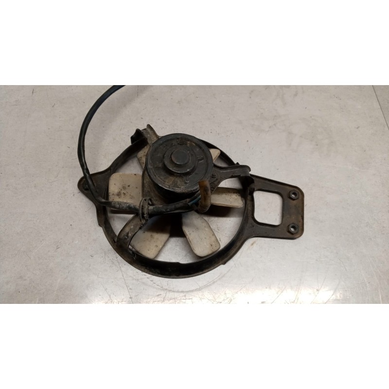 MITSUBISHI CONVOGLIATORE ELETTROVENTOLA MITSUBISHI L200 1998>2000 usato