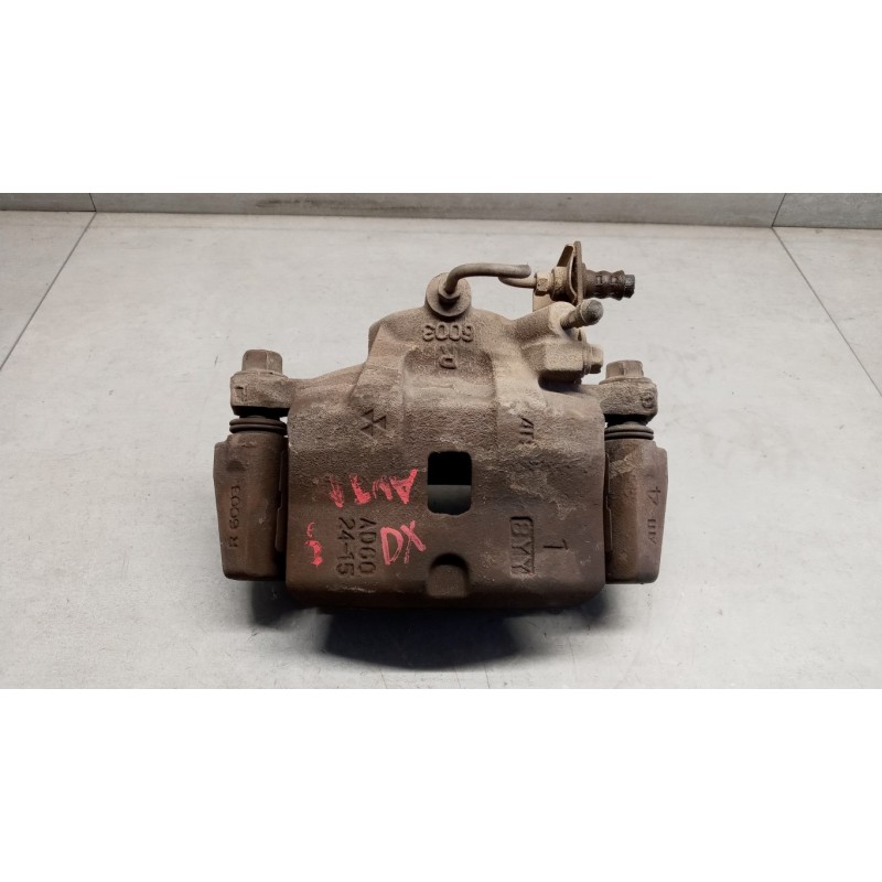 MITSUBISHI RIGHT FRONT CALIPER BRAKE  MITSUBISHI L200 1998>2000 used